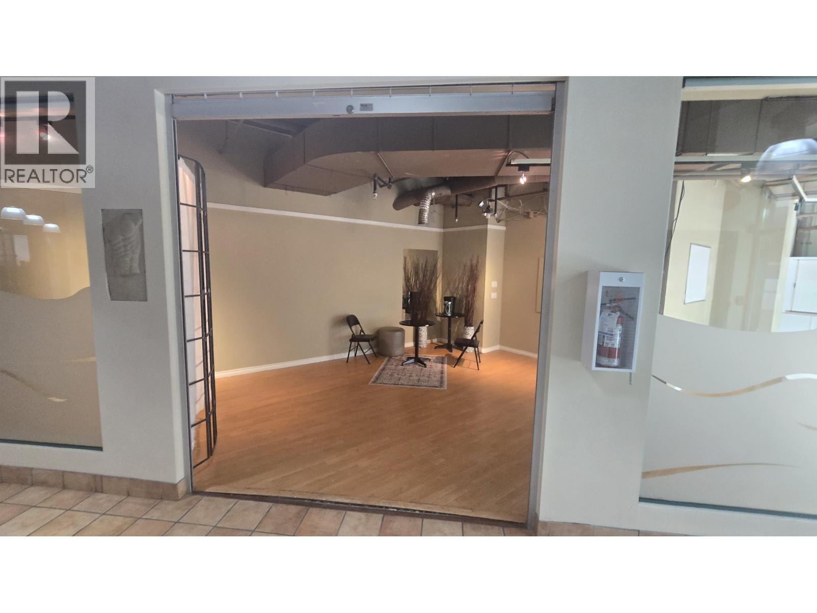 19 1855 W 1ST AVENUE, Vancouver, British Columbia