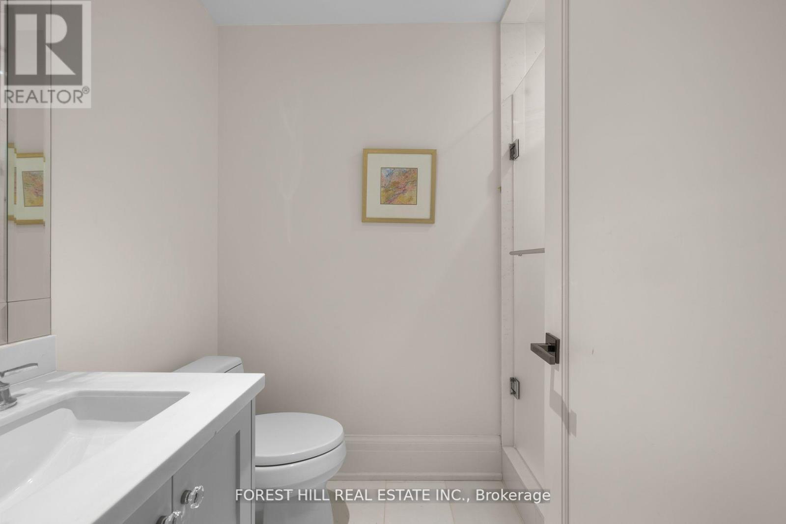806 - 181 Davenport Road, Toronto, Ontario  M5R 1J1 - Photo 16 - C12397594