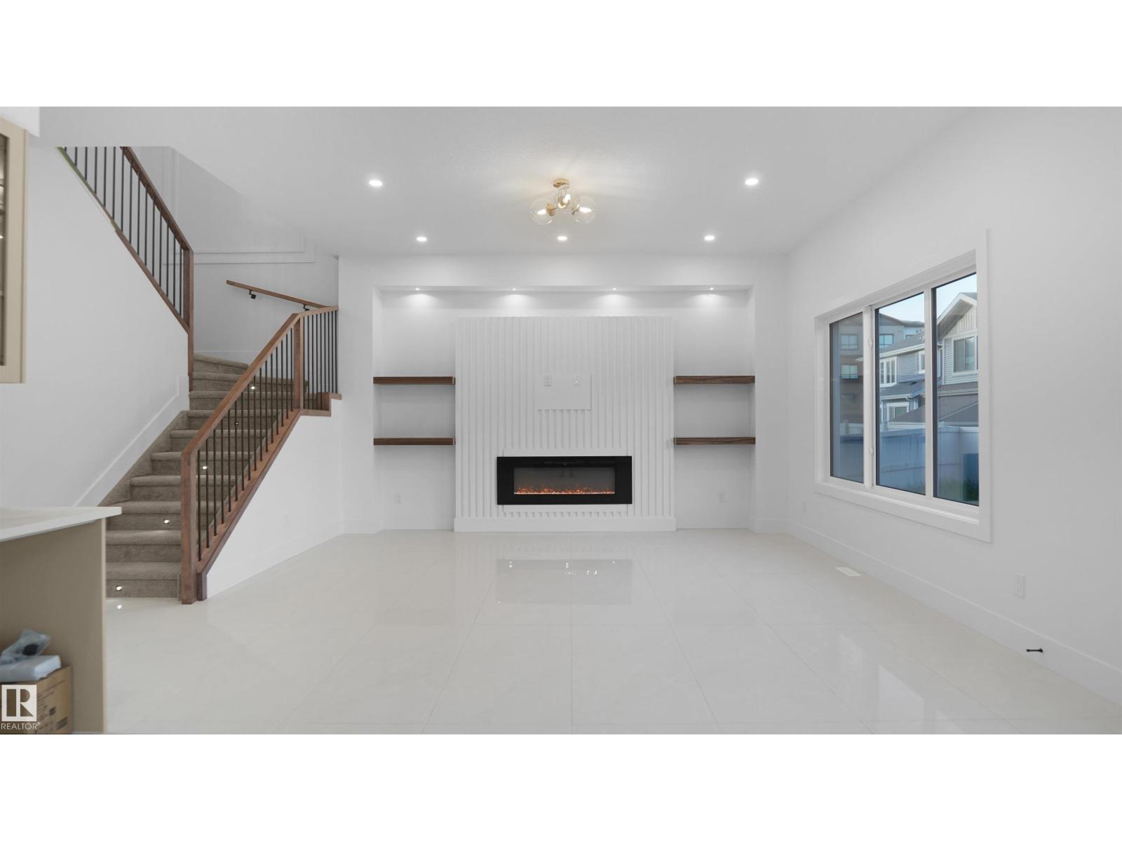 6188 Carr Rd Nw, Edmonton, Alberta  T5E 6Y5 - Photo 8 - E4457248