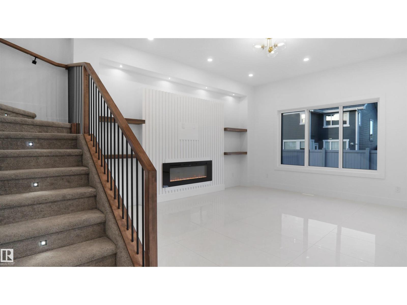 6188 Carr Rd Nw, Edmonton, Alberta  T5E 6Y5 - Photo 6 - E4457248