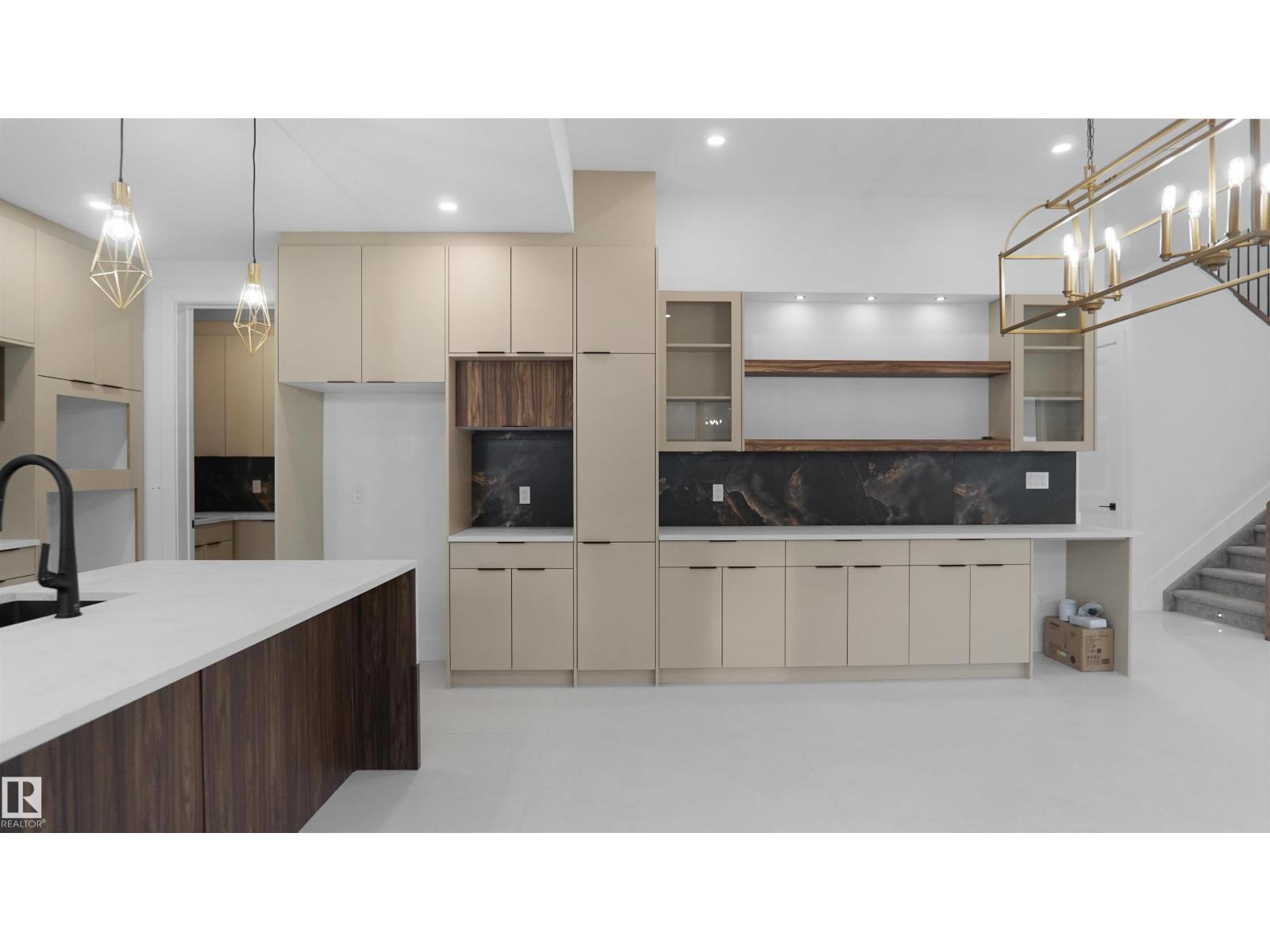 6188 Carr Rd Nw, Edmonton, Alberta  T5E 6Y5 - Photo 18 - E4457248