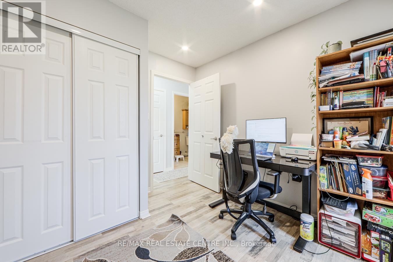 207 - 106 Aspen Springs Drive, Clarington, Ontario  L1C 5N7 - Photo 23 - E12397469