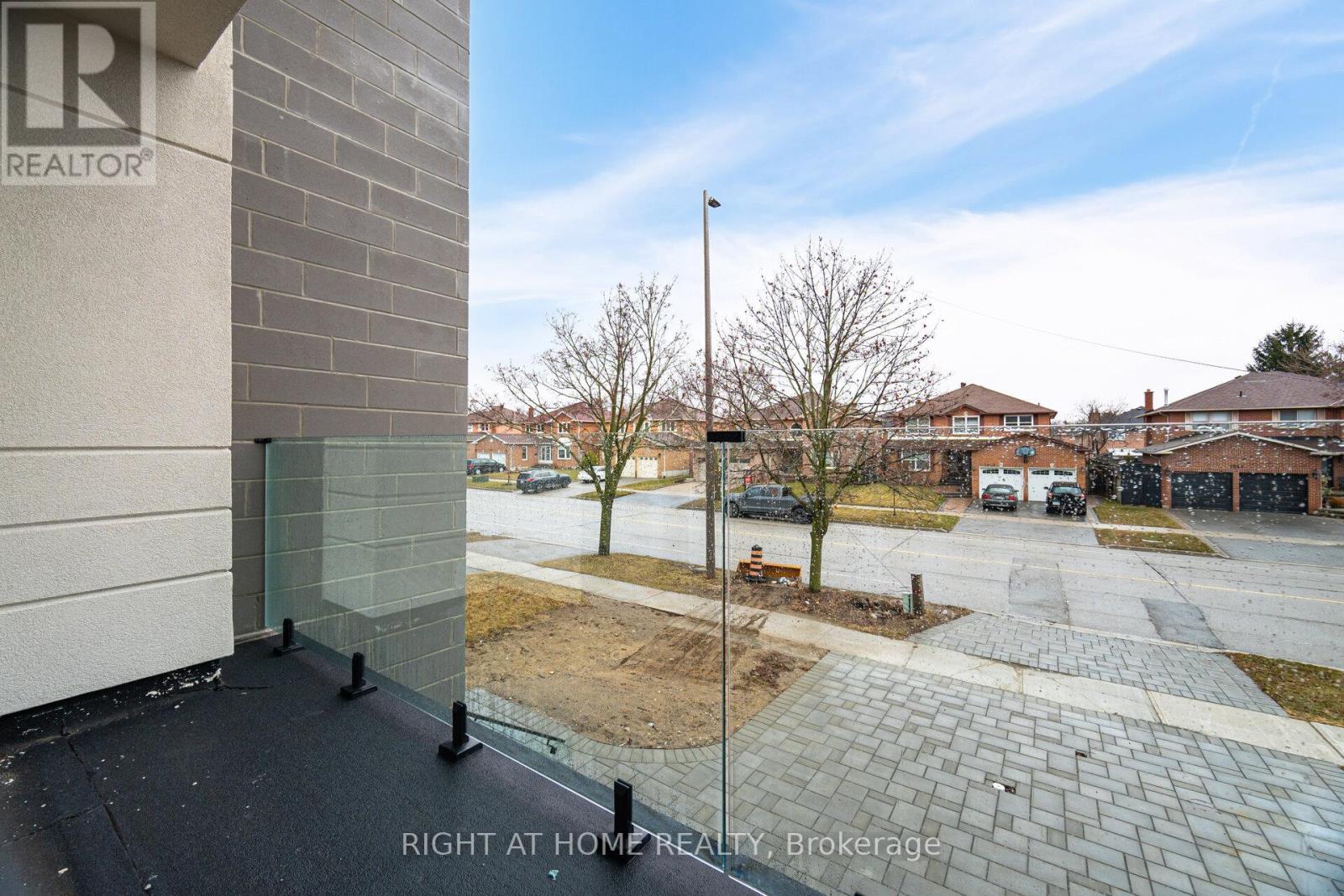 1950 Rosebank Road, Pickering, Ontario  L1V 1P8 - Photo 21 - E12397471