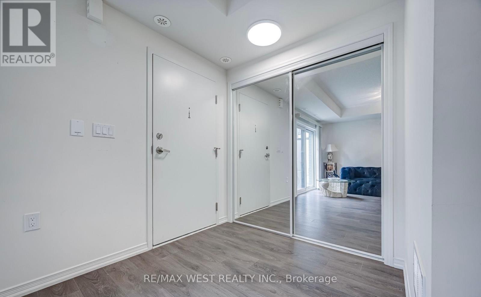 118 - 510 Kingbird Grove, Toronto, Ontario  M1B 0E4 - Photo 2 - E12397601