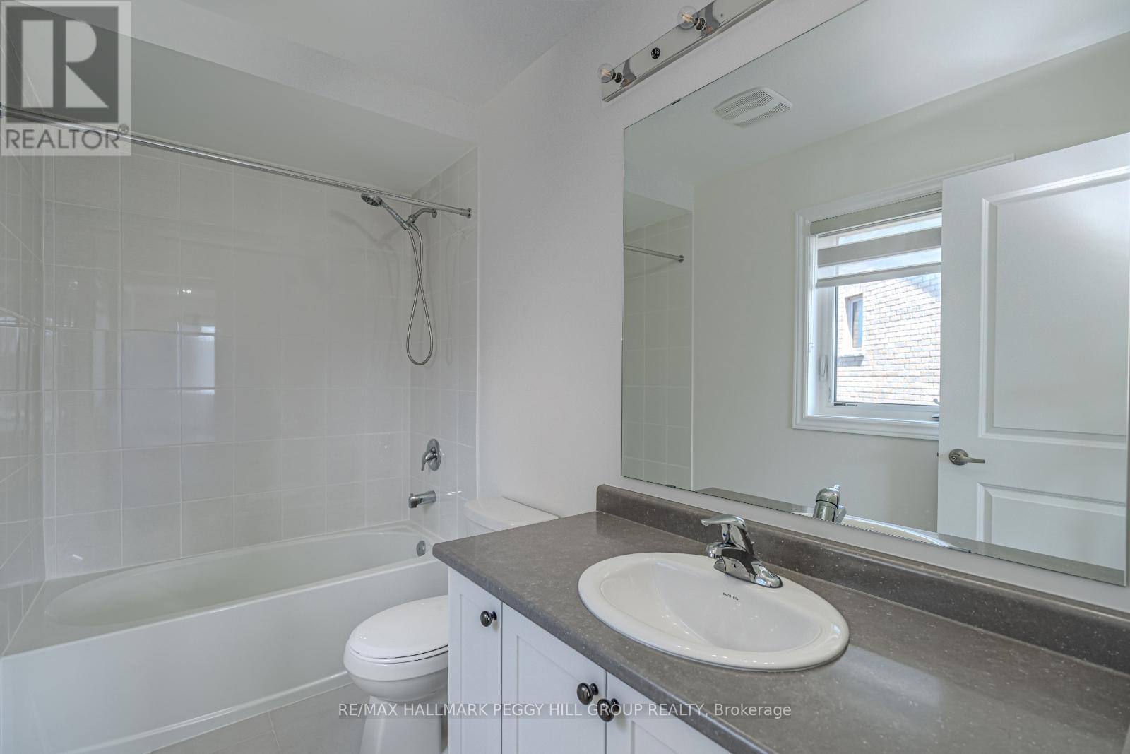 1649 Corsal Court, Innisfil, Ontario  L9S 0P8 - Photo 11 - N12397493