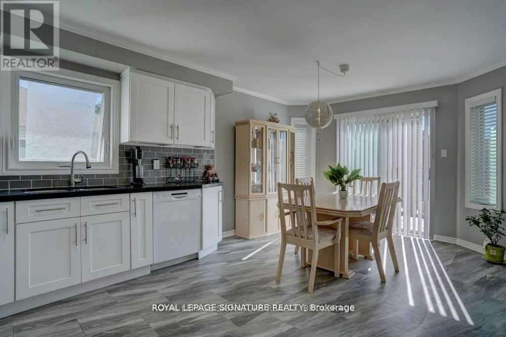 Main - 47 Acorn Crescent, Wasaga Beach, Ontario  L9Z 1L6 - Photo 13 - S12397473