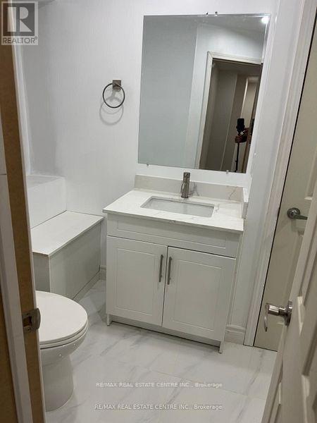 14 Lindsay Court, Barrie, Ontario  L4M 6G5 - Photo 24 - S12397587