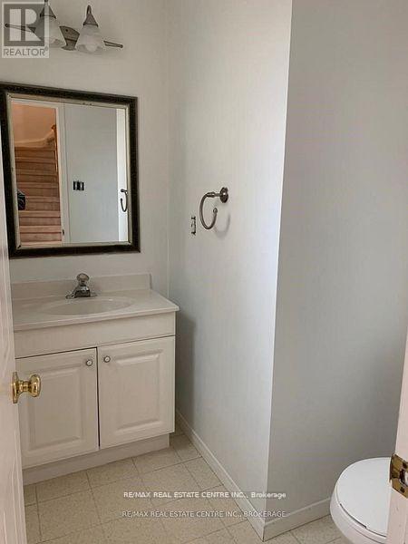 14 Lindsay Court, Barrie, Ontario  L4M 6G5 - Photo 29 - S12397587