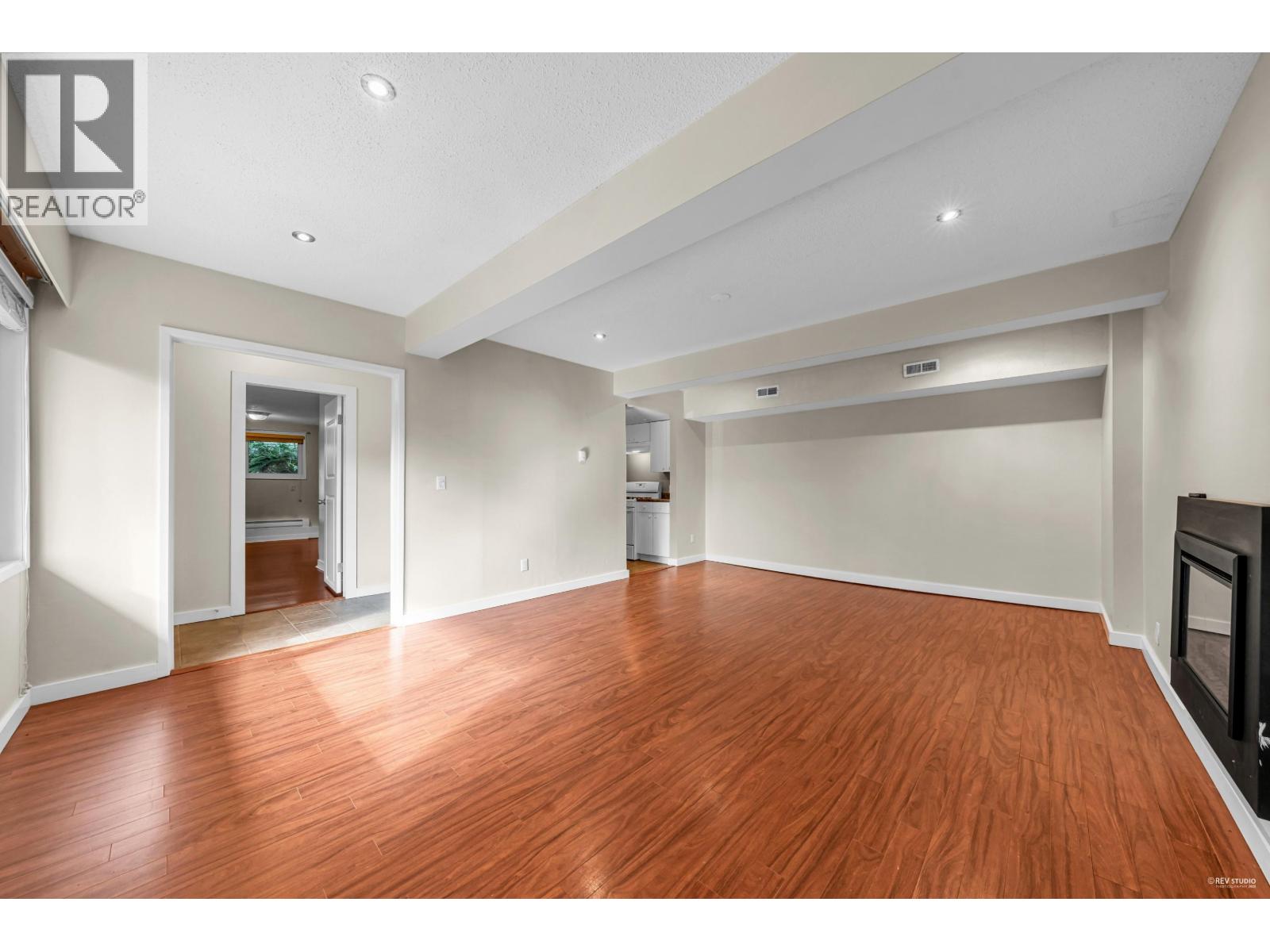 84 Laurie Crescent, West Vancouver, British Columbia  V7S 1B7 - Photo 4 - R3045218