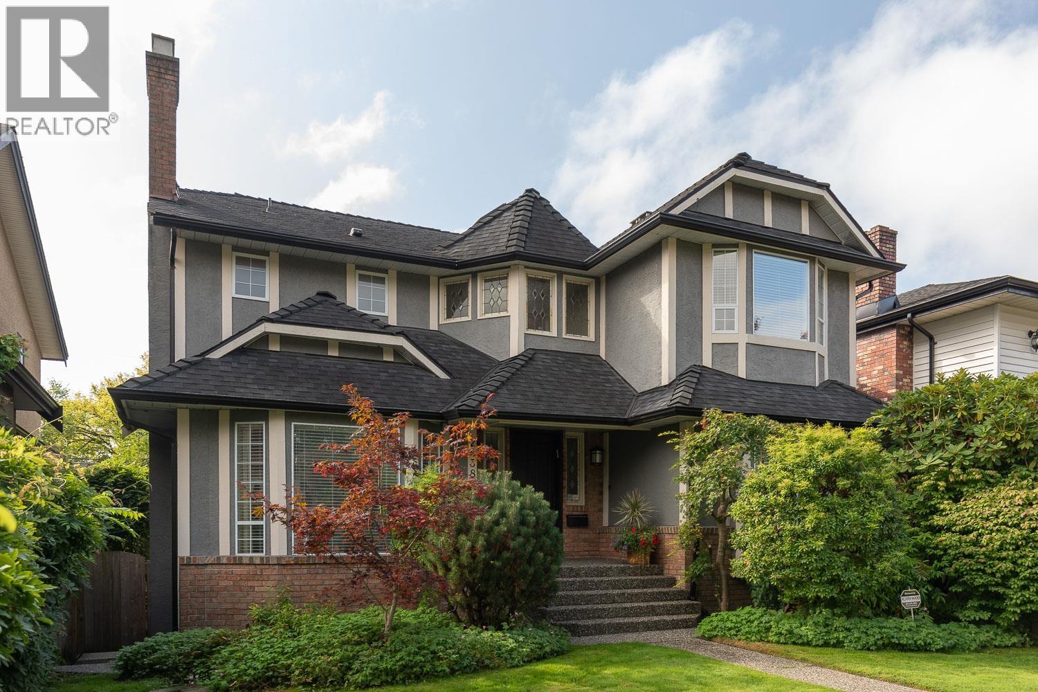 2838 W 37TH AVENUE, Vancouver, British Columbia