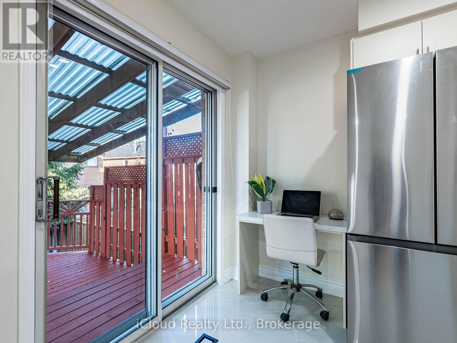 5238 Alicante Street, Mississauga (East Credit), Ontario  L5V 1S9 - Photo 18 - W12397443