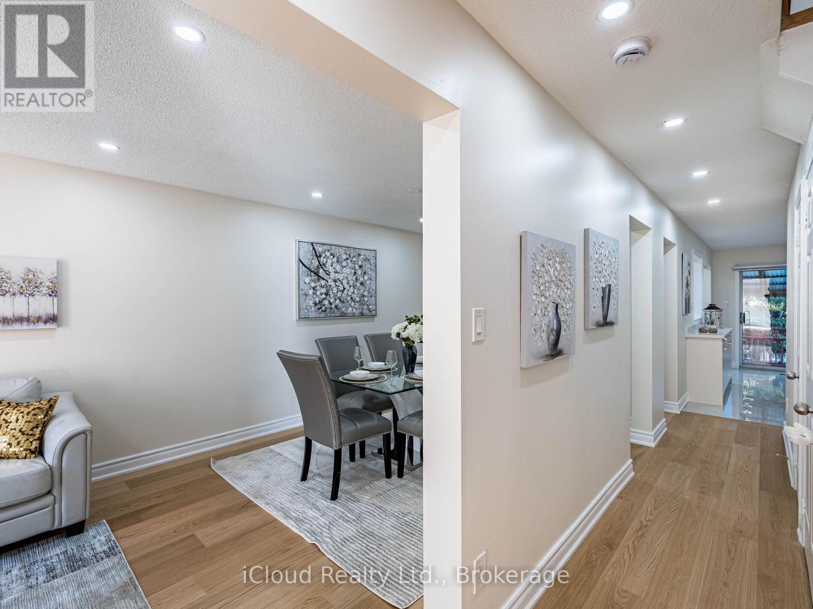 5238 Alicante Street, Mississauga (East Credit), Ontario  L5V 1S9 - Photo 7 - W12397443