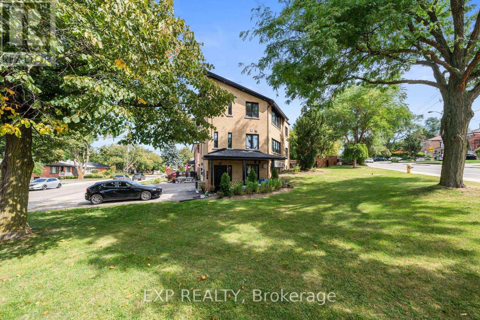 5 BRENDWIN ROAD, Toronto, Ontario