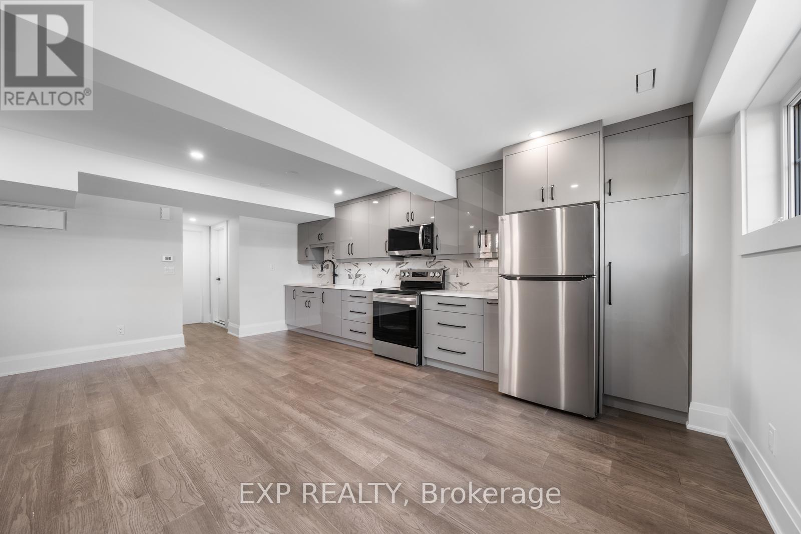 5 Brendwin Road, Toronto, Ontario  M6N 4V6 - Photo 18 - W12397448