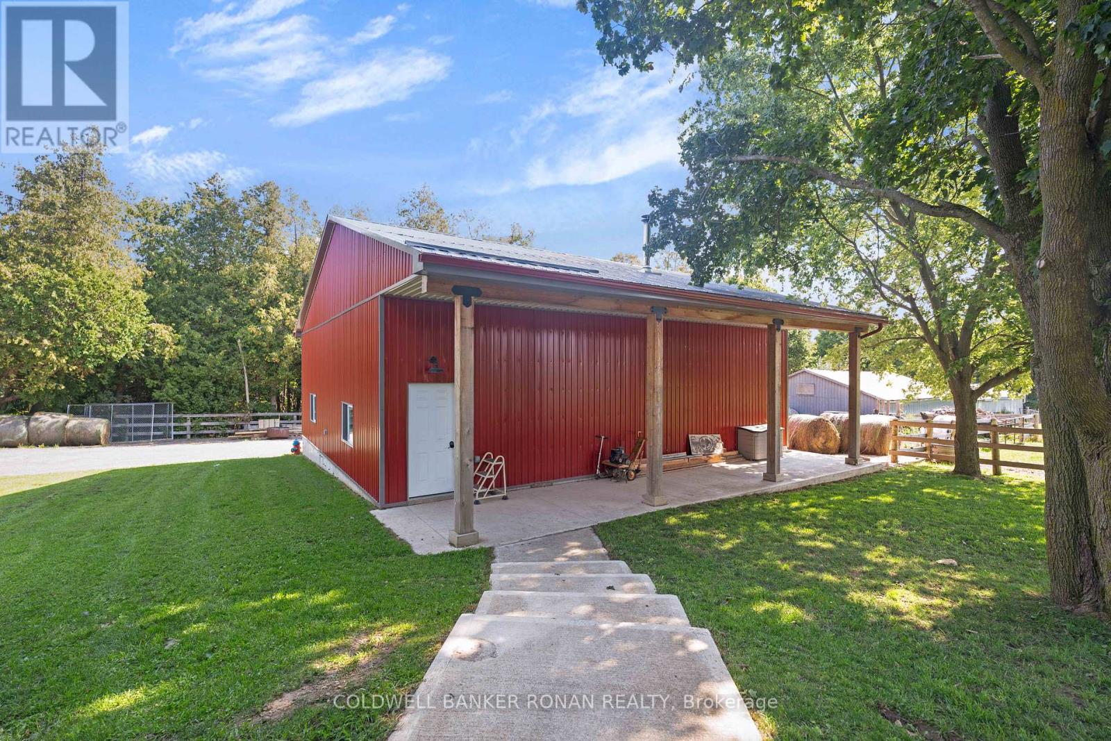 9480 32 Side Road, Halton Hills, Ontario  L7J 2L8 - Photo 37 - W12397503