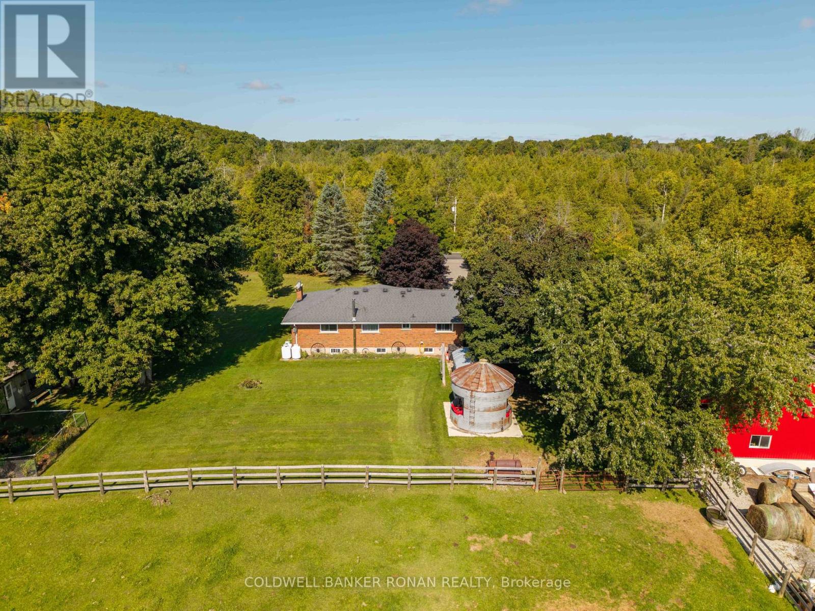 9480 32 Side Road, Halton Hills, Ontario  L7J 2L8 - Photo 41 - W12397503