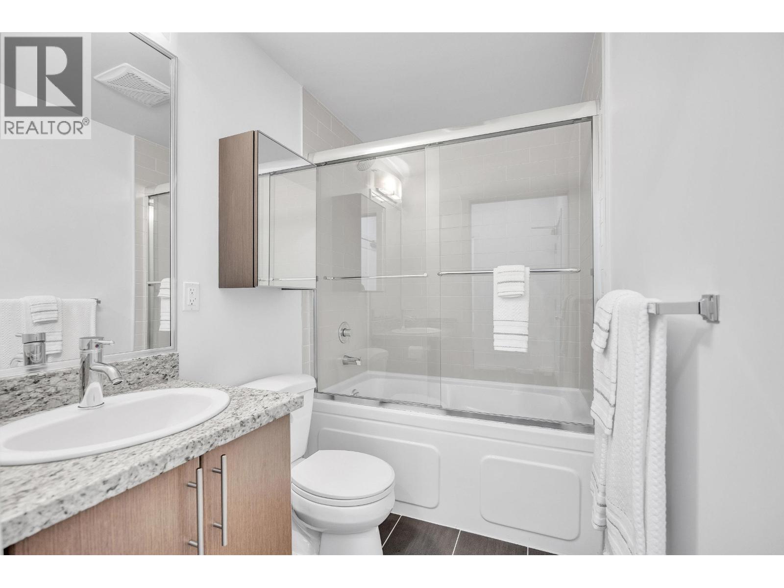 205 2239 Kingsway, Vancouver, British Columbia  V5N 0E5 - Photo 24 - R3045055