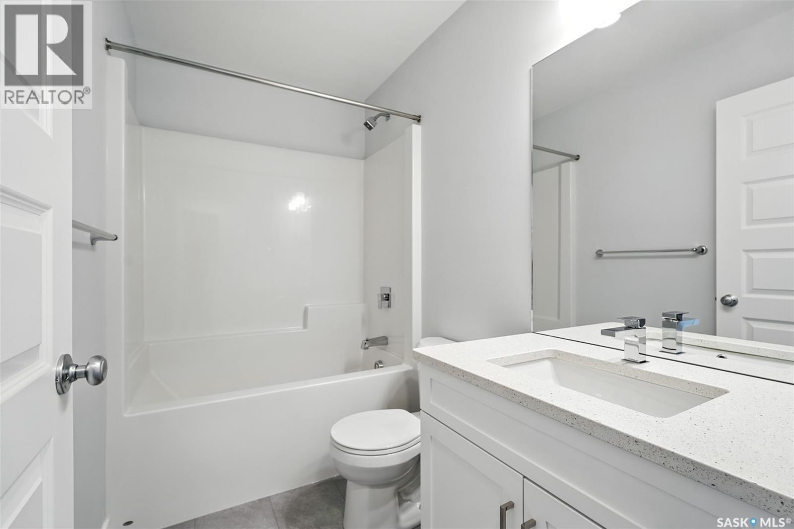 524 Myles Heidt Manor, Saskatoon, Saskatchewan  S7W 0Z4 - Photo 21 - SK018143