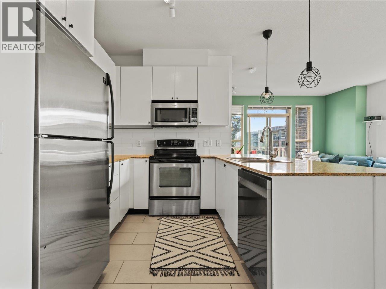 317 2477 Kelly Avenue, Port Coquitlam, British Columbia  V3C 0B3 - Photo 12 - R3045804