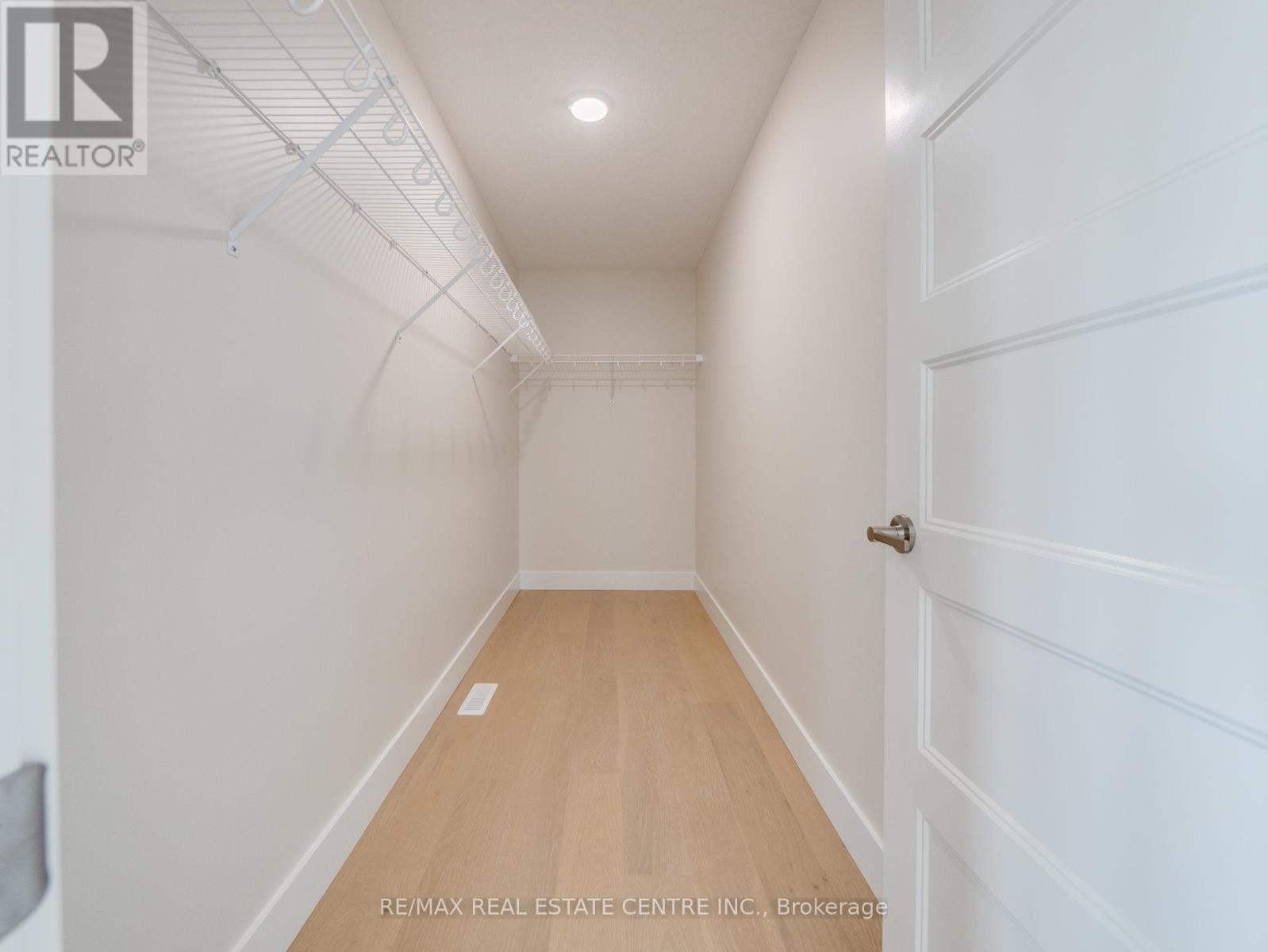 7 - 7966 Fallon Drive, Lucan Biddulph (Granton), Ontario  N0M 1V0 - Photo 26 - X12397467