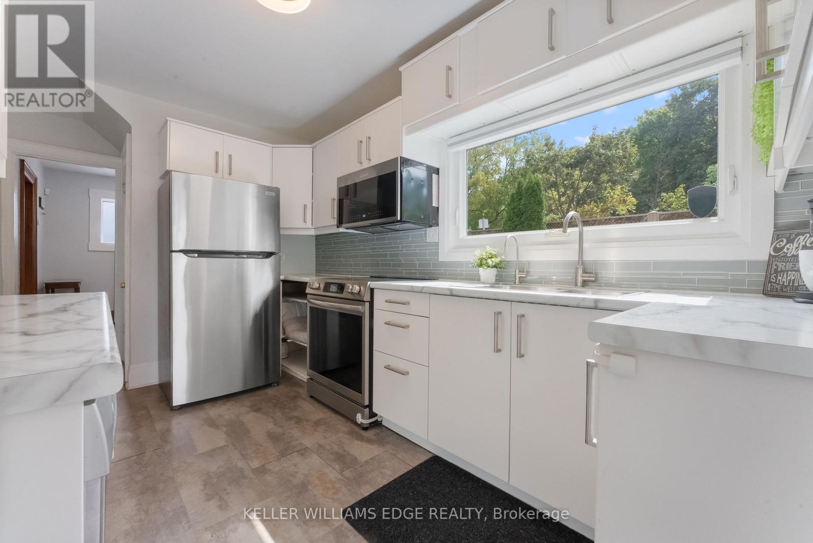 312 Wexford Avenue S, Hamilton, Ontario  L8K 2P3 - Photo 13 - X12397492