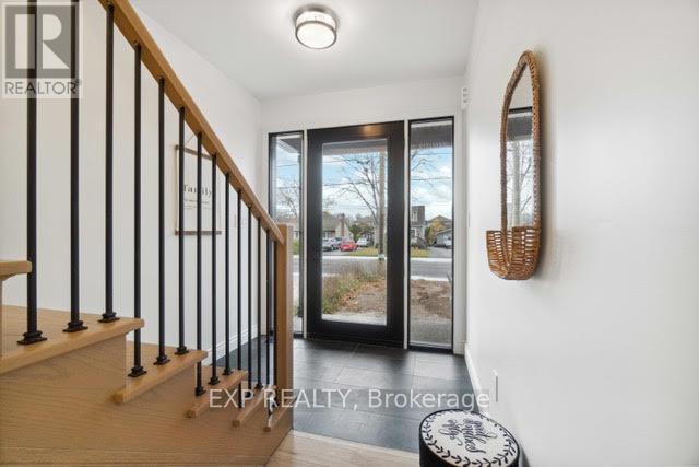 186 Cedardale Avenue, Hamilton, Ontario  L8E 1R3 - Photo 2 - X12397508