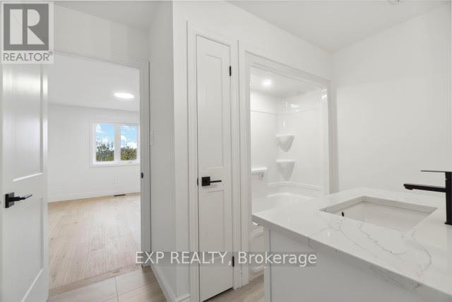 186 Cedardale Avenue, Hamilton, Ontario  L8E 1R3 - Photo 29 - X12397508