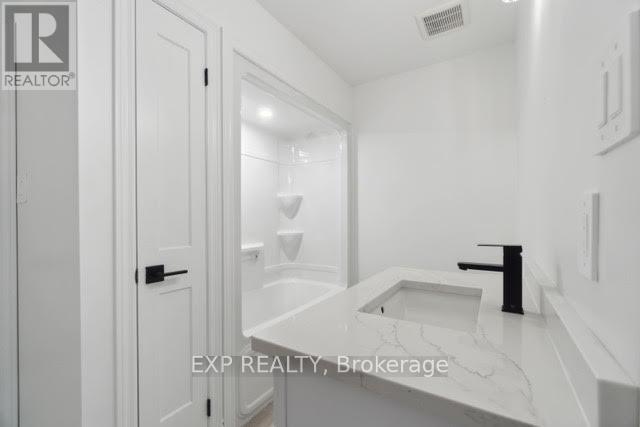 186 Cedardale Avenue, Hamilton, Ontario  L8E 1R3 - Photo 30 - X12397508