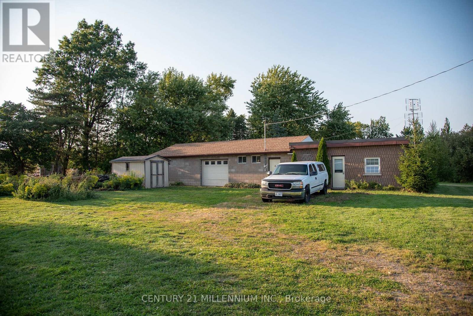 1917 Hansler Road, Thorold, Ontario  L2V 5J5 - Photo 22 - X12397527