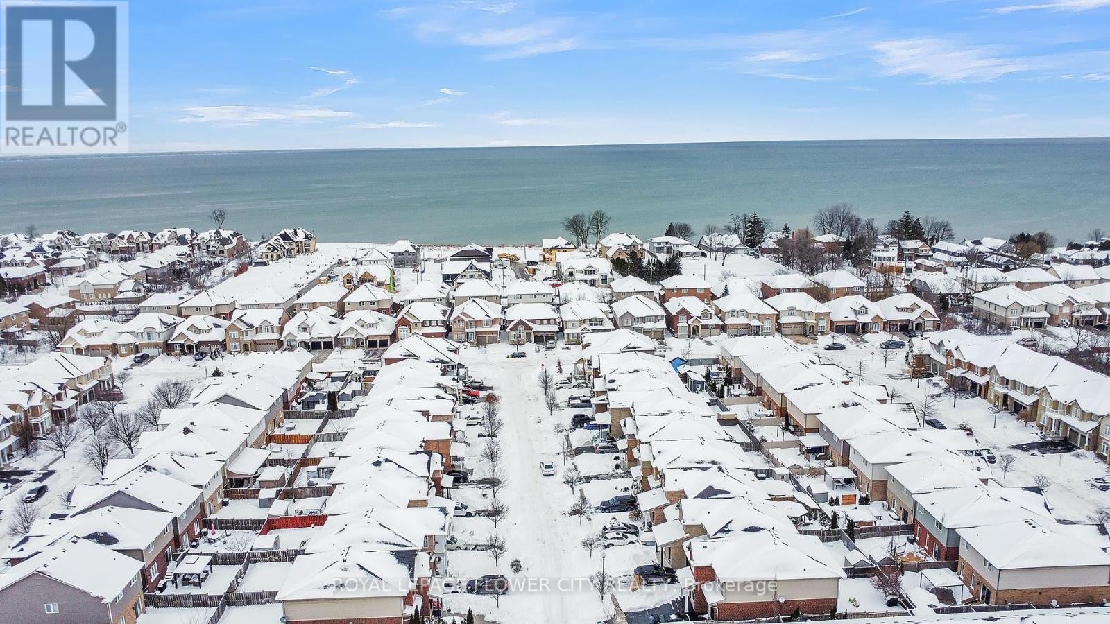 80 Palacebeach Trail, Hamilton, Ontario  L8E 5C3 - Photo 11 - X12397544