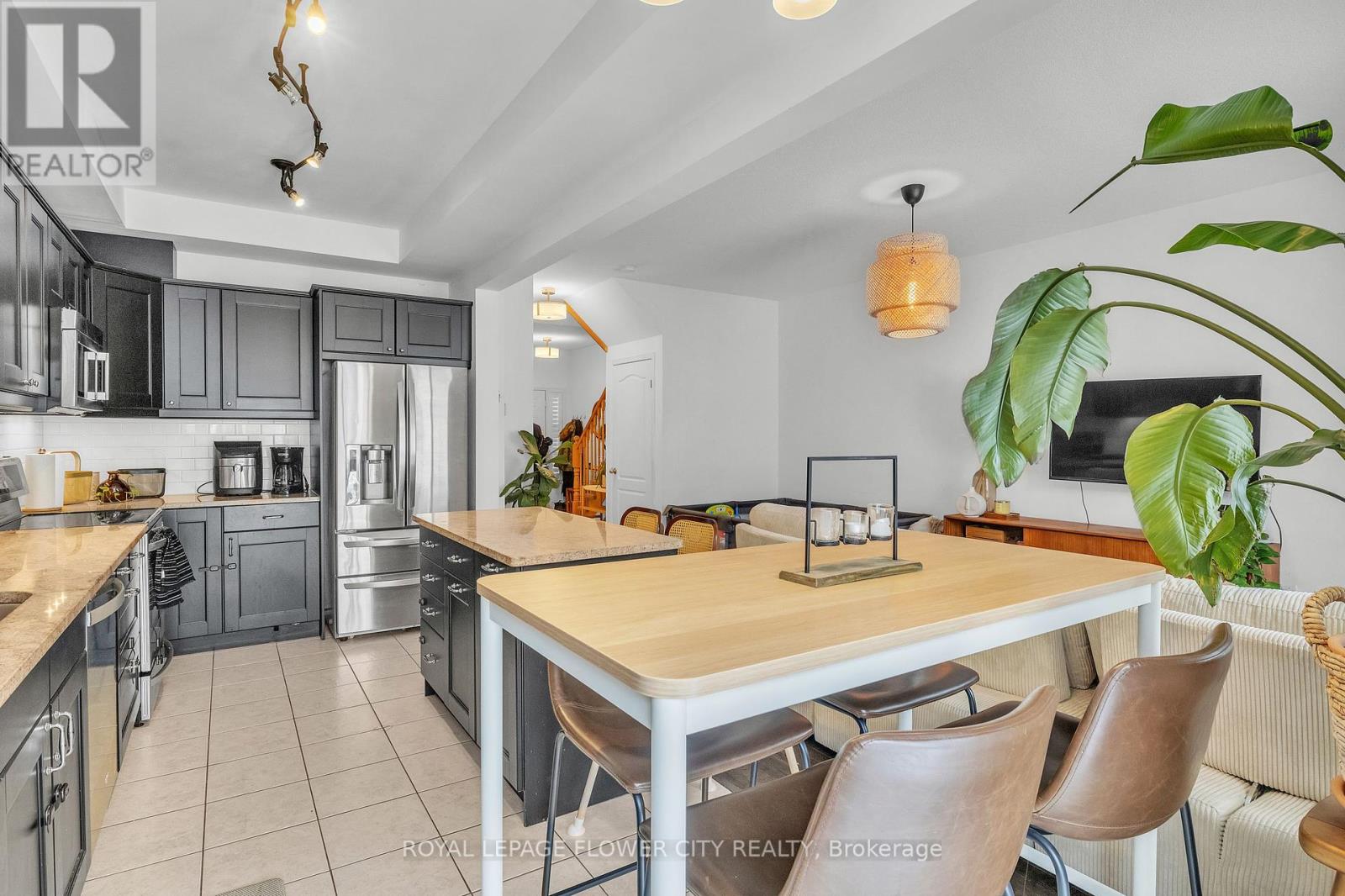 80 Palacebeach Trail, Hamilton, Ontario  L8E 5C3 - Photo 21 - X12397544