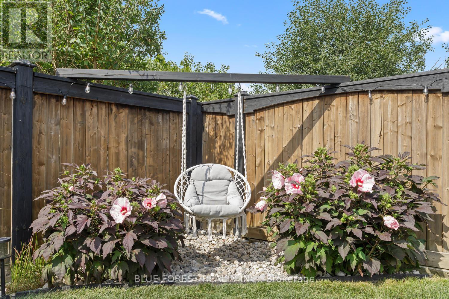 42126 Mcbain Line, Central Elgin, Ontario  N5P 4R1 - Photo 39 - X12336154