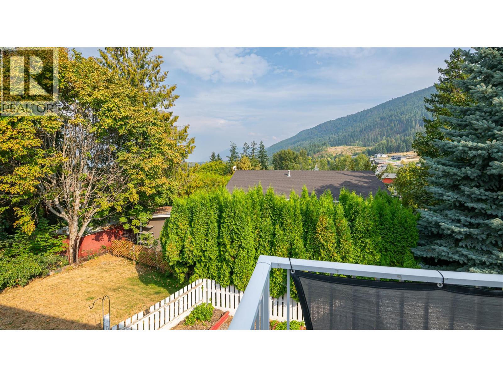 1110 Ibbitson Street, Creston, British Columbia V0B 1G4 - Photo 15 - 10362311