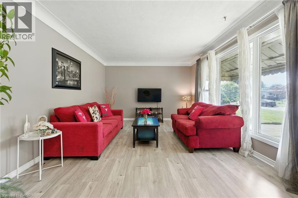 3664 Arlington Avenue, Niagara Falls, Ontario  L2J 2X2 - Photo 8 - 40768094
