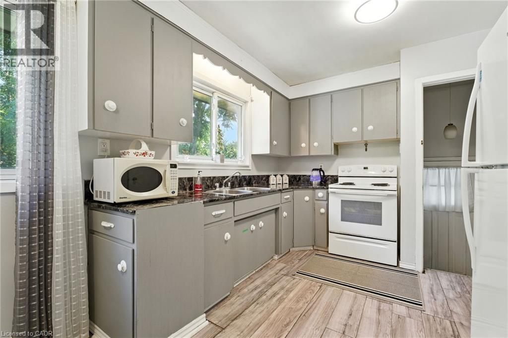 3664 Arlington Avenue, Niagara Falls, Ontario  L2J 2X2 - Photo 11 - 40768094
