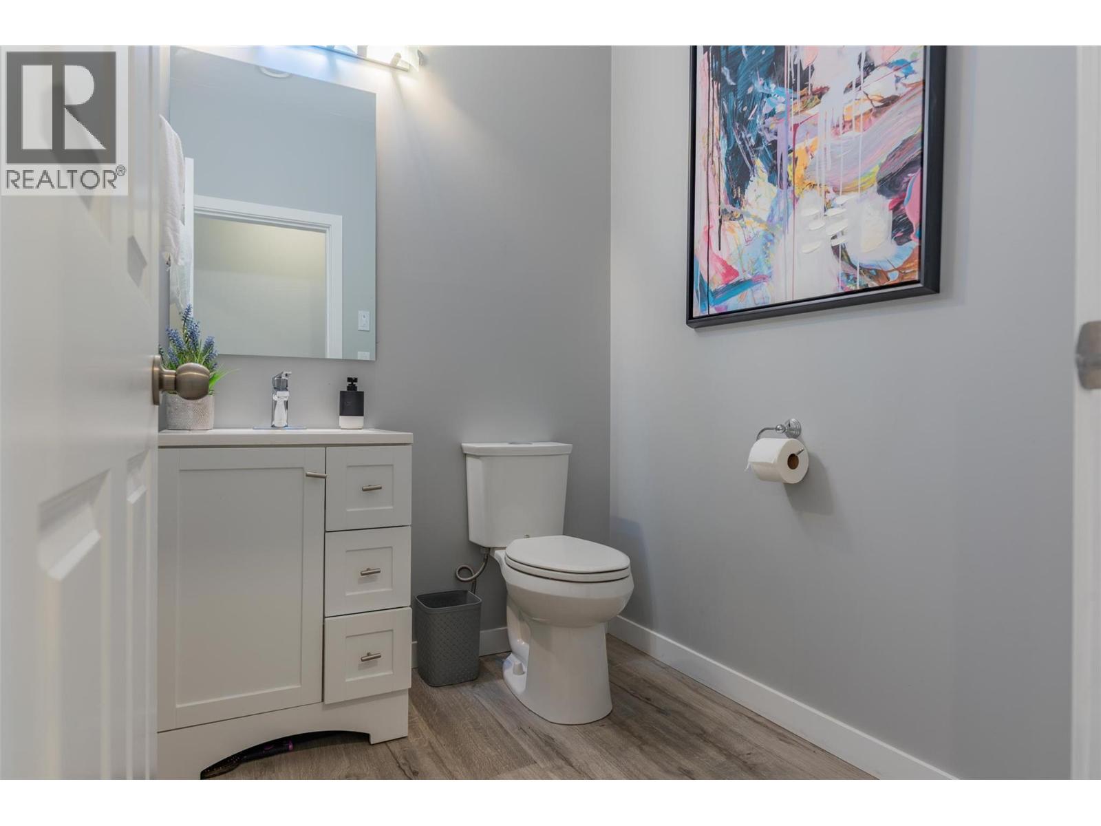 3904 Grandview Drive, Castlegar, British Columbia  V1N 4X9 - Photo 21 - 10357189
