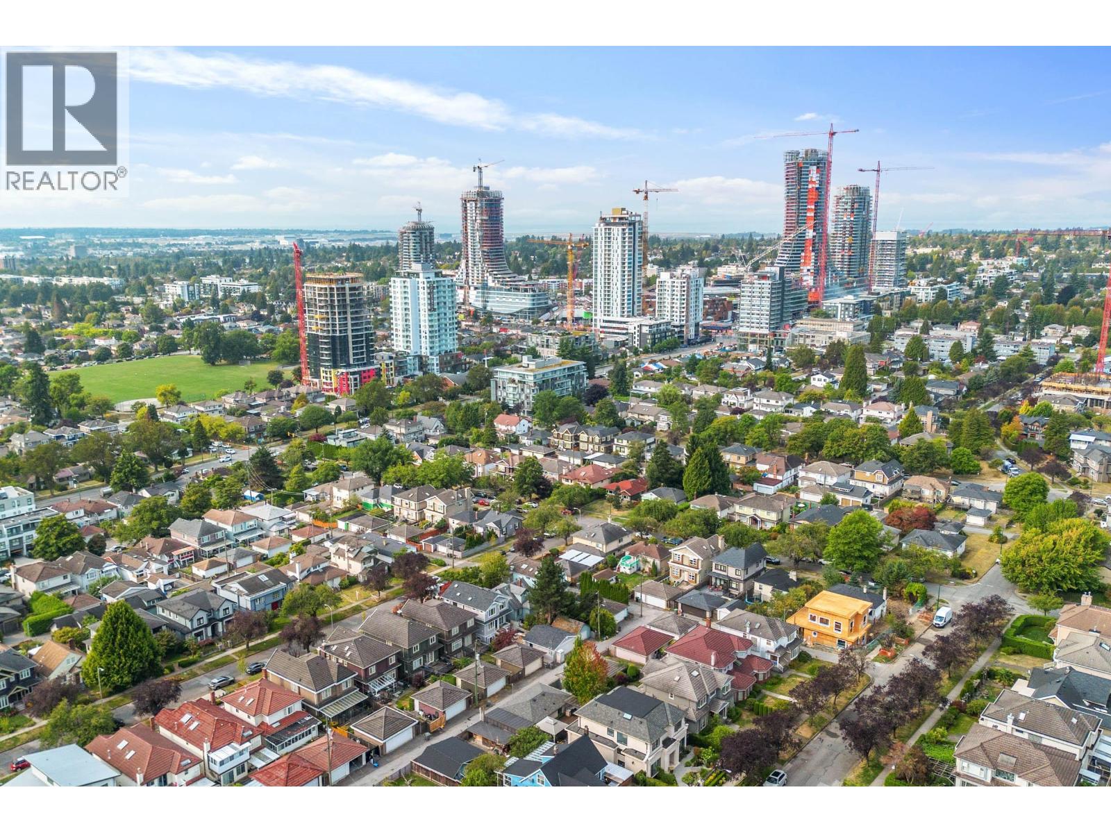 5670 Columbia Street, Vancouver, British Columbia  V5Y 3H7 - Photo 33 - R3046323