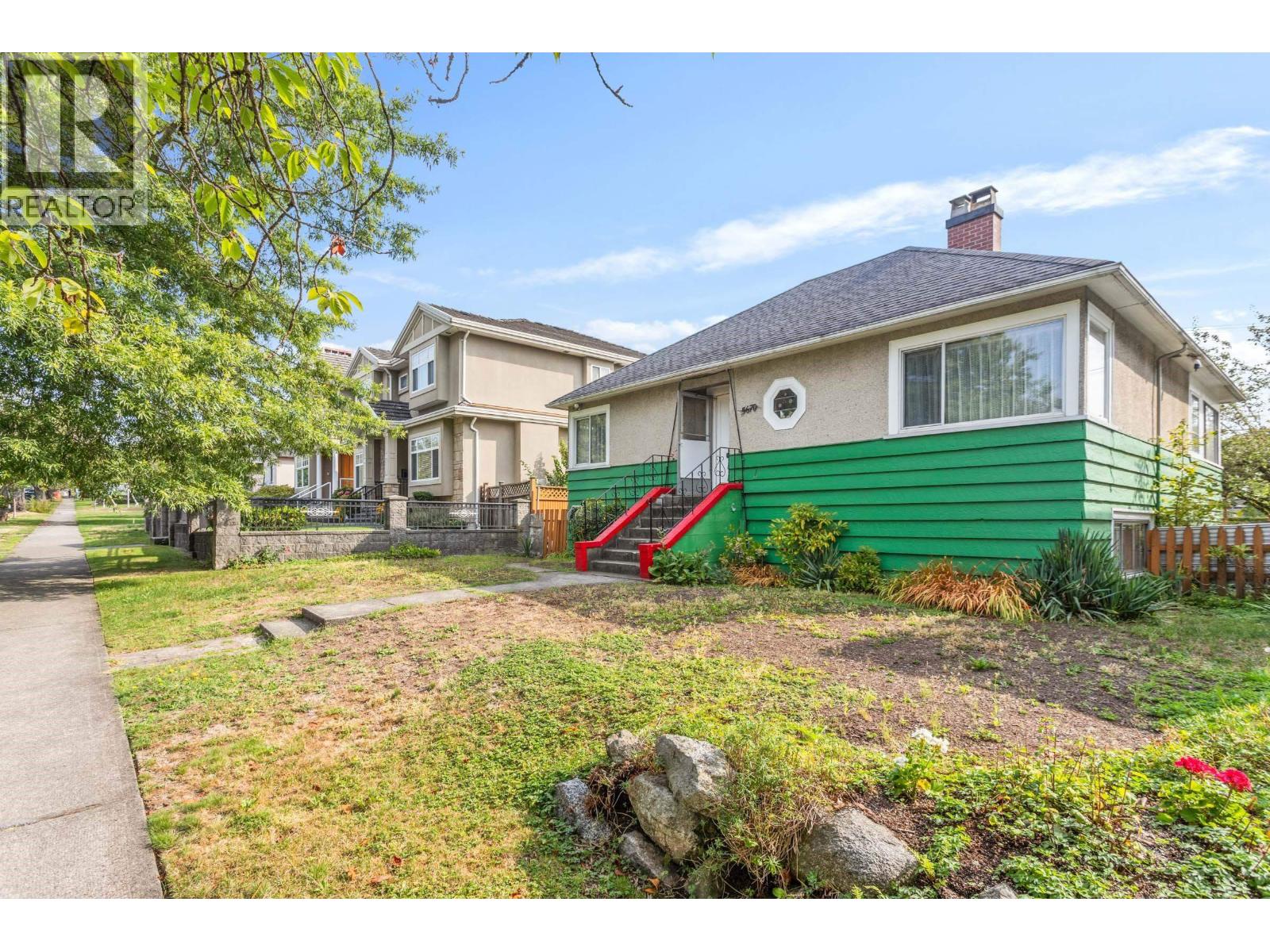 5670 COLUMBIA STREET, Vancouver, British Columbia