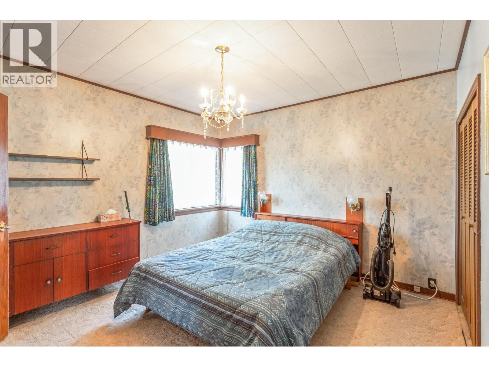 5670 Columbia Street, Vancouver, British Columbia  V5Y 3H7 - Photo 10 - R3046323