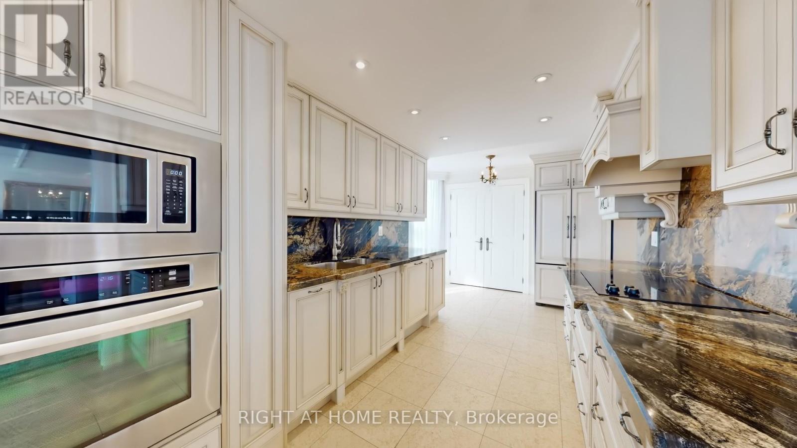 2805 - 100 Antibes Drive, Toronto, Ontario  M2R 3N1 - Photo 12 - C12397634