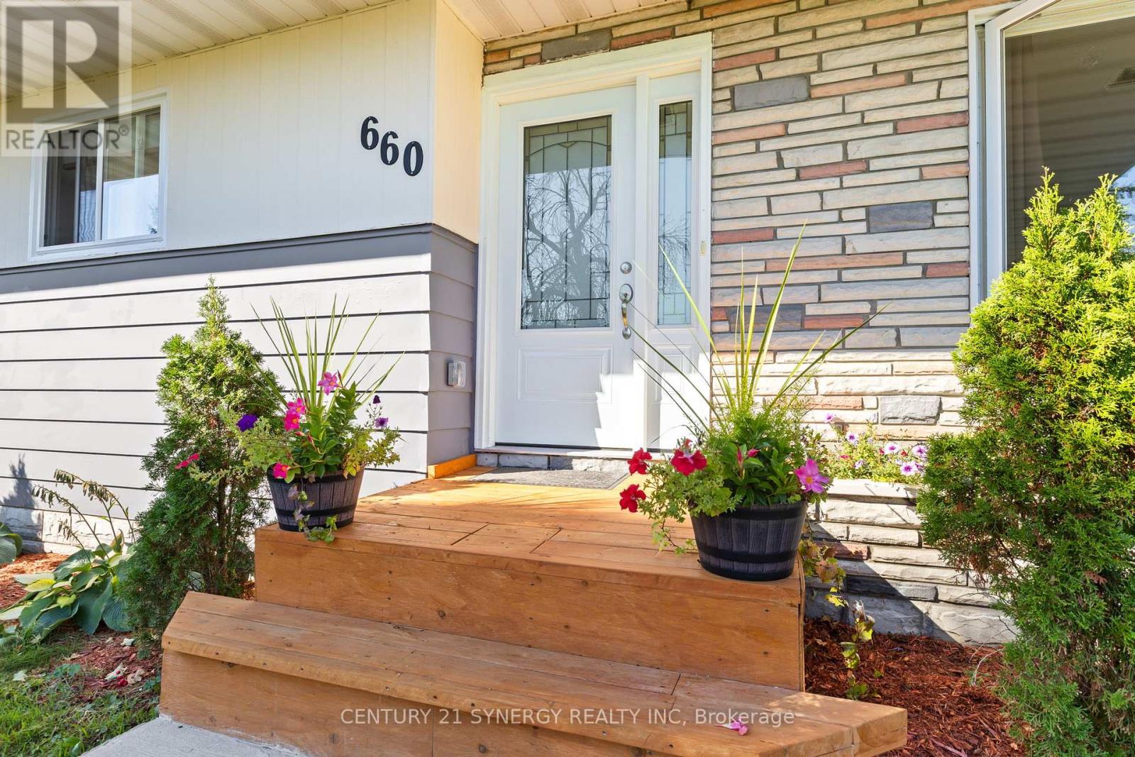 660 County 29 Road, Elizabethtown-Kitley, Ontario  K0G 1G0 - Photo 3 - X12397689