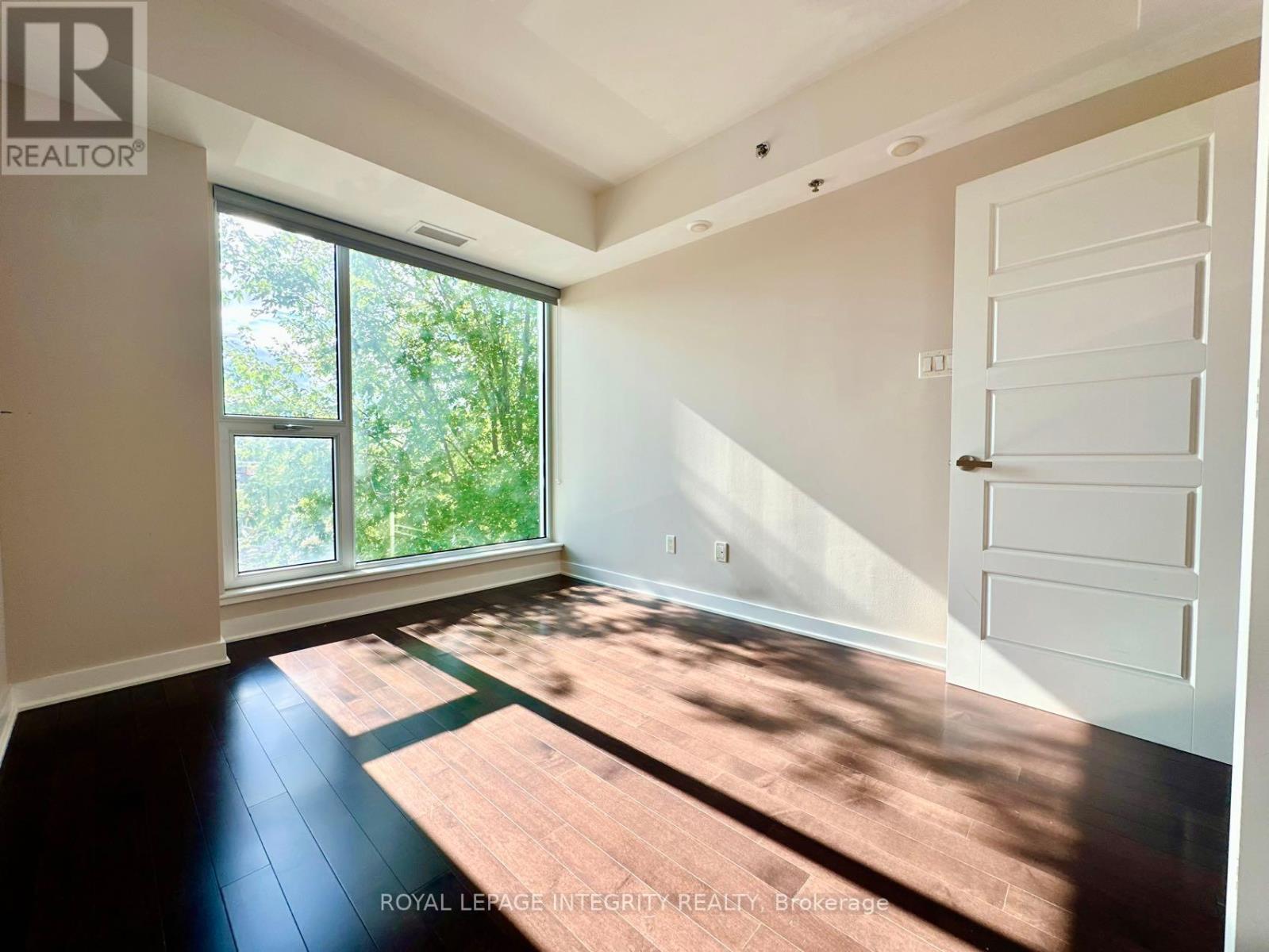 210 - 300 Lett Street, Ottawa, Ontario  K1R 0A8 - Photo 16 - X12397763