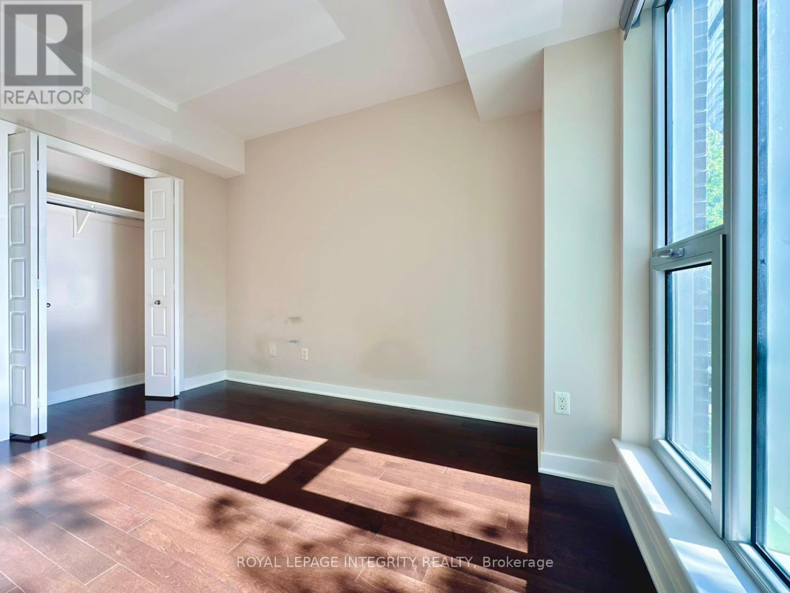 210 - 300 Lett Street, Ottawa, Ontario  K1R 0A8 - Photo 17 - X12397763