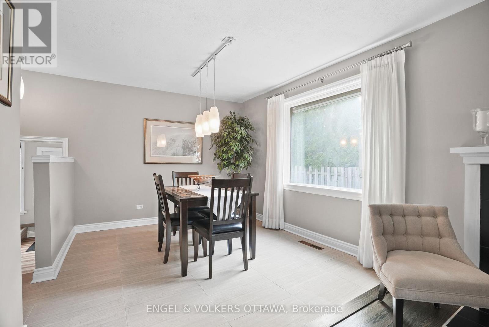 1278 Cheverton Avenue, Ottawa, Ontario  K1H 7P6 - Photo 8 - X12397842