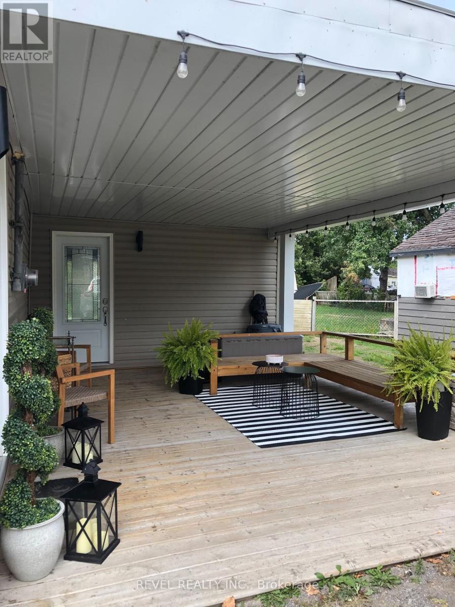 411 Long Beach Road, Kawartha Lakes, Ontario  K0M 1G0 - Photo 3 - X12396734