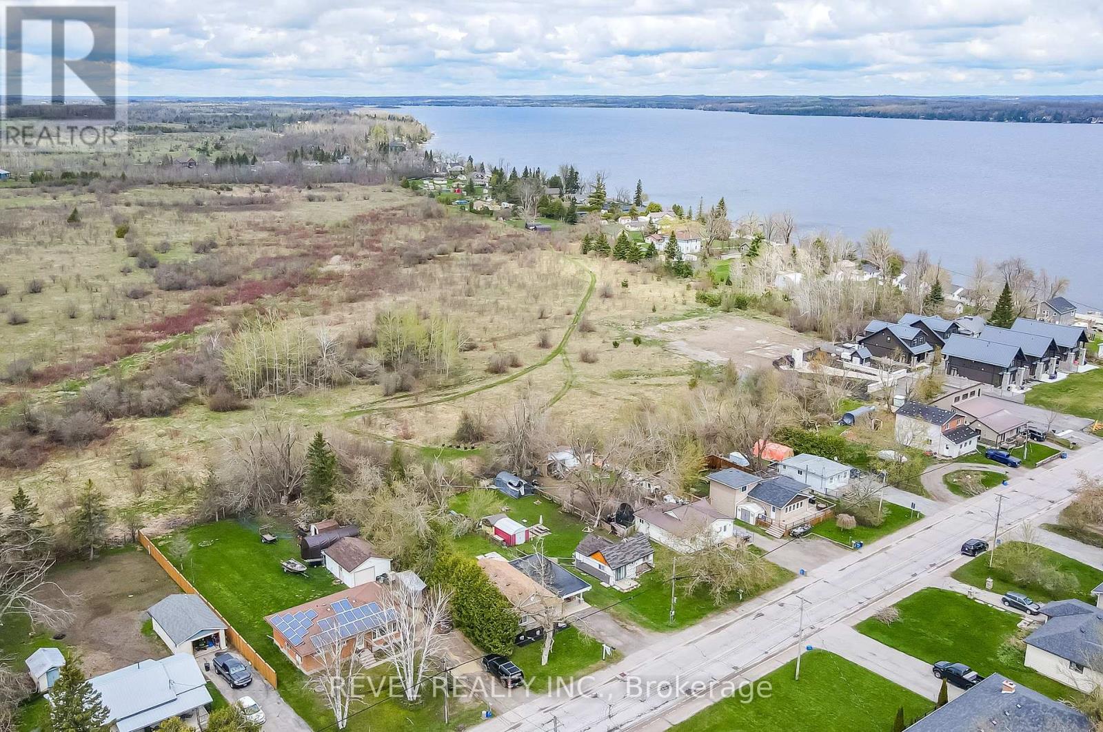 411 Long Beach Road, Kawartha Lakes (Fenelon), Ontario  K0M 1G0 - Photo 42 - X12396734