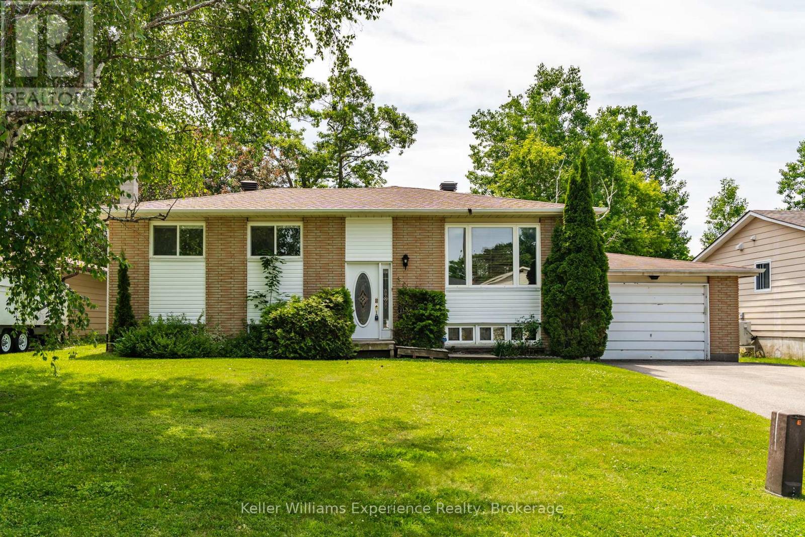 309 LESCAUT ROAD, Midland, Ontario