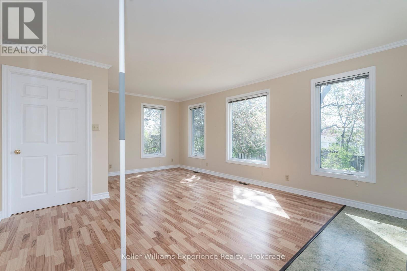 309 Lescaut Road, Midland, Ontario  L4R 4R6 - Photo 11 - S12397790