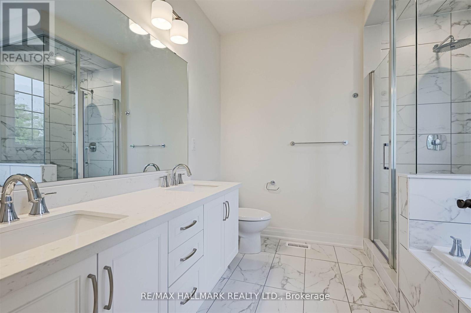 5 West Village Lane, Markham, Ontario  L6C 3L5 - Photo 17 - N12397632