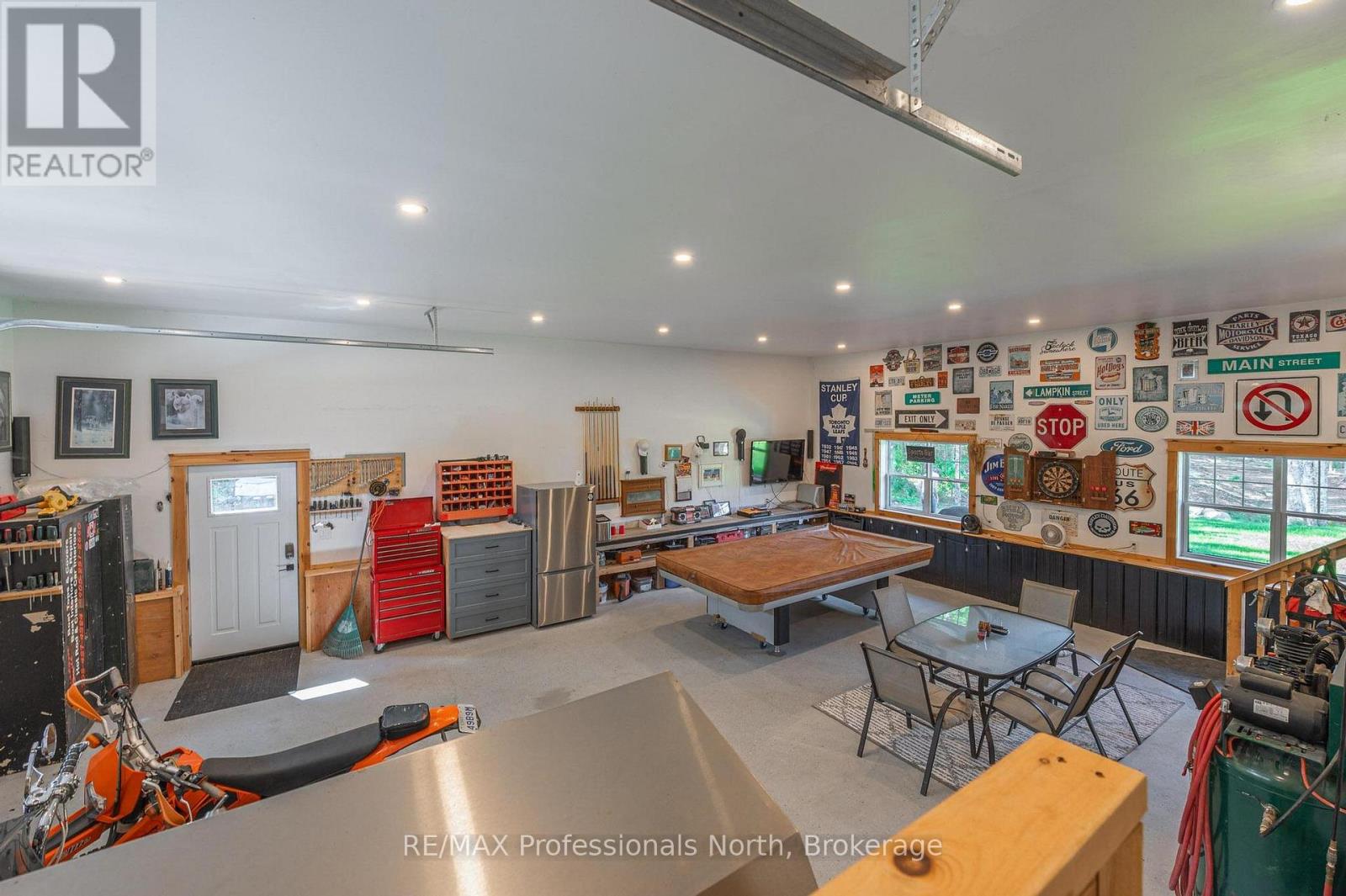 1677 Hospitality Road, Minden Hills (Snowdon), Ontario  K0M 2K0 - Photo 4 - X12397762